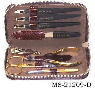 Маникюрный набор MS-21208-G